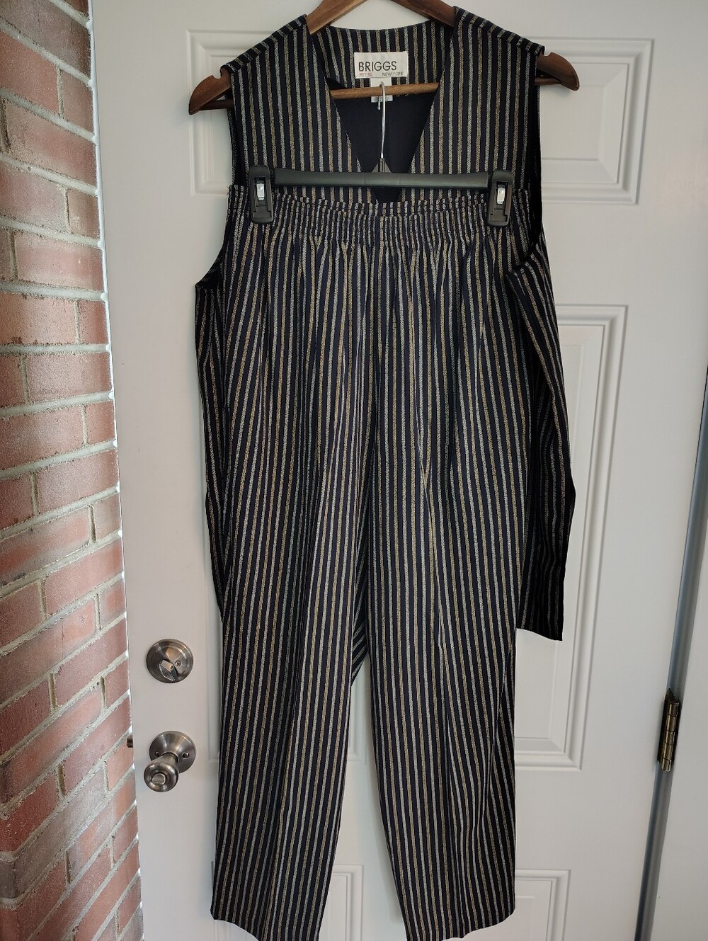 Vintage Briggs New York Petite M Pinstripe Vest & Pants Set Navy Gold Care Tag